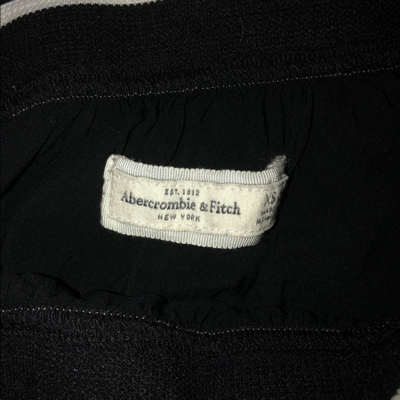 Abercrombie Skater Skirt - Picture 3 of 3